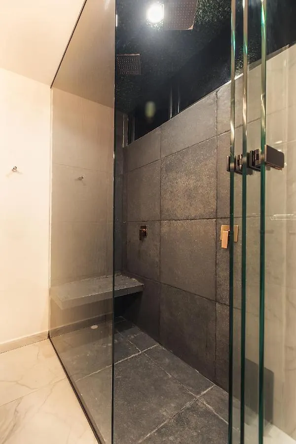 Luxury Apartamentos Medellín 0*,