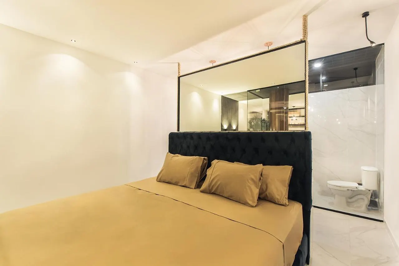 Luxury Apartamentos Medellin Apartment